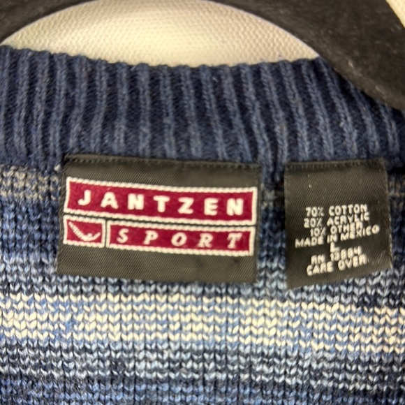 Jantzen Sport Women's Blue Patterned Button Down Vest - Picture 2 of 10